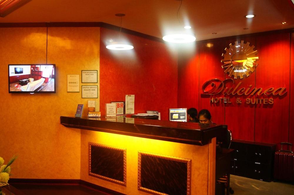 Dulcinea Hotel And Suites Lapu-Lapu City Exteriör bild